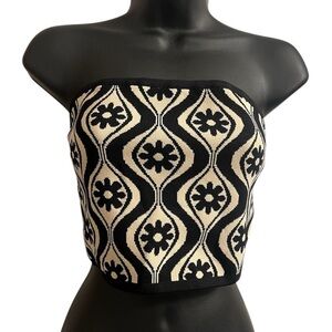 Finders Keepers Knit Quinn Sleeveless Crop Top Sz L NWT